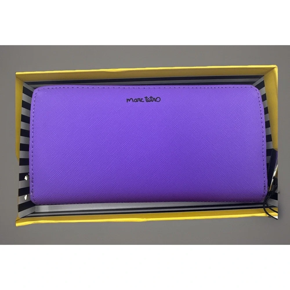 Marc Tetro Bishon Frise Dog Wallet Purple Zip Around Gift Box Cute Pup